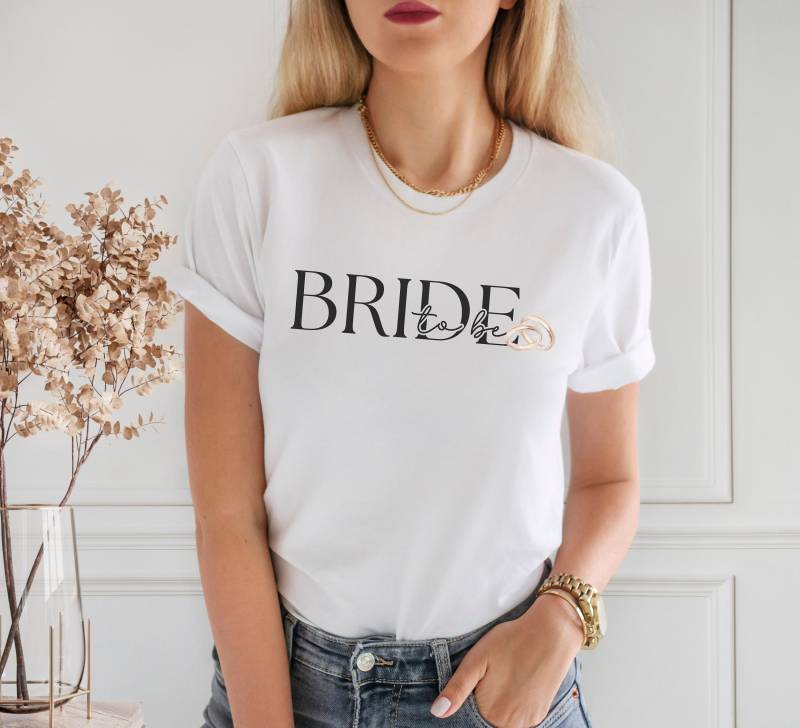 Bride To Be Shirt Jga Frauen Braut Tshirt Brautgeschenk Hen Party Für Die Junggesellinnenabschied Team Bridal Shower von SoulgoodiesDesigns