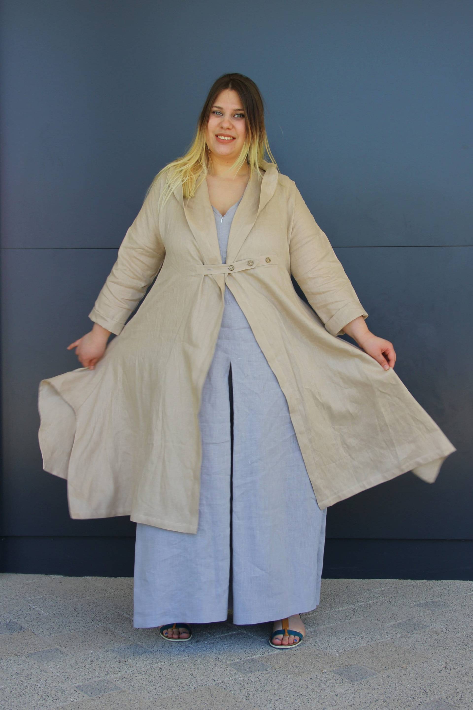 Langer Leinen Trenchcoat Mit Kapuze Und Taschen, Leichter Frühlingsmantel Für Frauen, Oversize Kapuzenmantel Strickjacke, Alt Urban Streetwear von SoulsInClothes