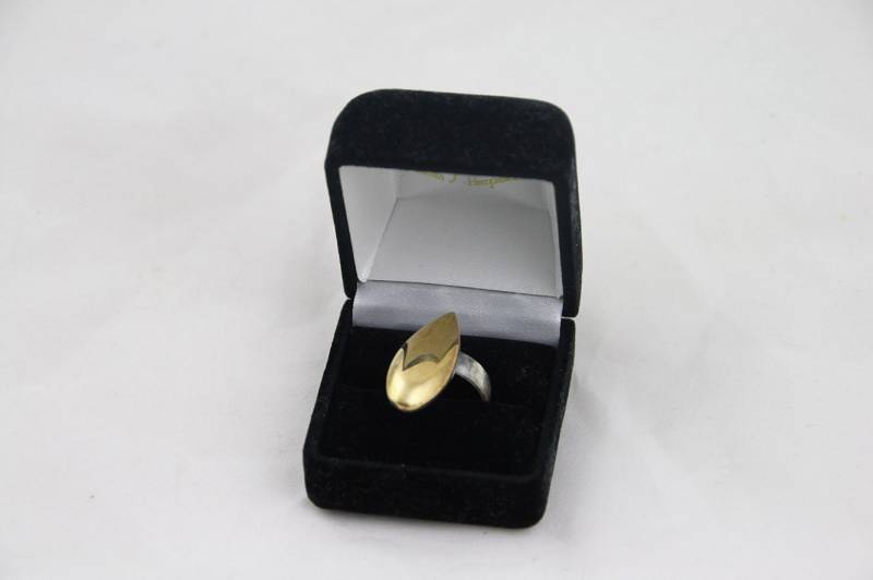 Silberring Mit C1-Taste Von Altsaxophon in Silber Und Lackiertem Messing von SoundJewelsShop