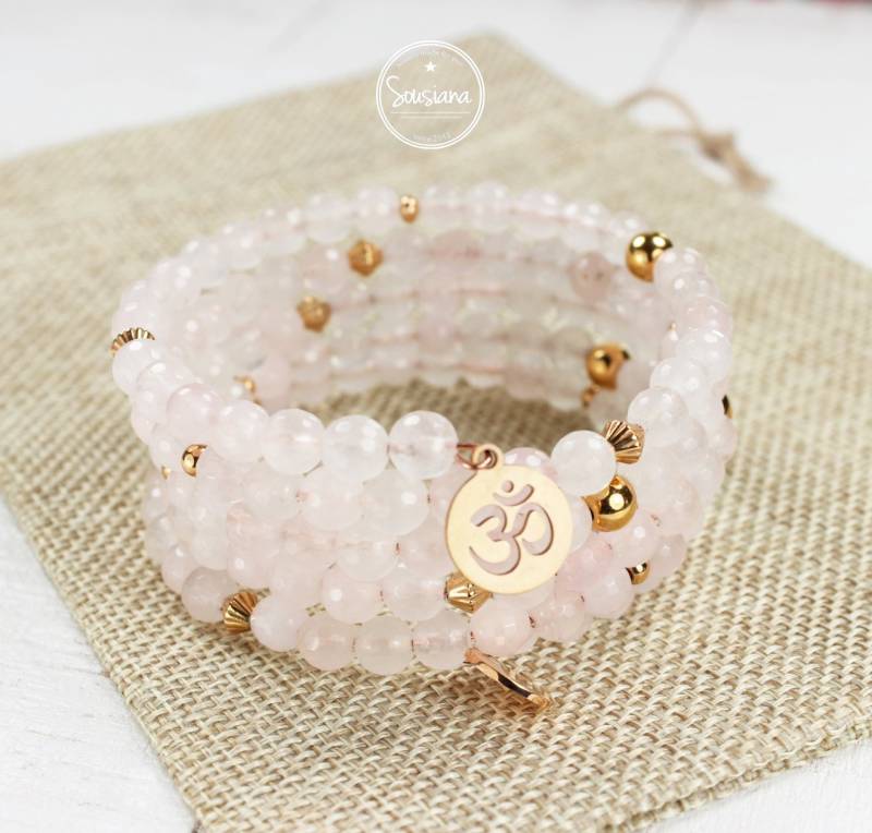 Edelsteinarmband Rosenquarz Memory Wire Om Rosegold Yoga Armband Spiralarmband von Sousiana