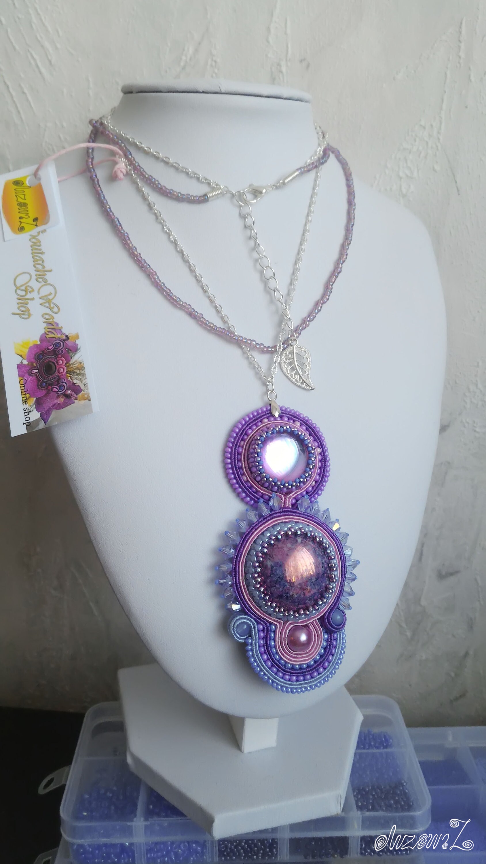 Farbenfroher Soutache Anhänger, Geschenk Für Sie, Handgefertigt Farbenfroher Soutache Anhänger, Geschenk Für Sie, Handgefertigt von SoutacheWorldShop