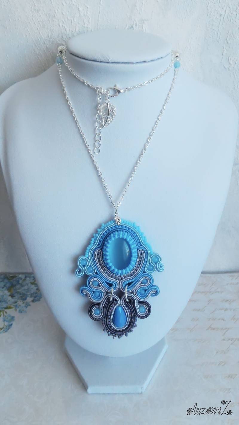 Soutache Anhänger Geschenk Für Einen, Handgefertigt. Bestickte Halskette. Blauer Katzenauge Stein Soutache Anhänger Geschenk Für Einen, Handgefertigt. Bestickte Halskette. Blauer Katzenauge Stein von SoutacheWorldShop