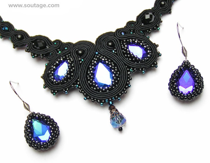 Lady Karen Soutache Set Schwarz/Blau Schmuck Abend Halskette Gothic Ohrringe Lady Karen Soutache Set Schwarz/Blau Schmuck Abend Halskette Gothic Ohrringe von SoutageAnka