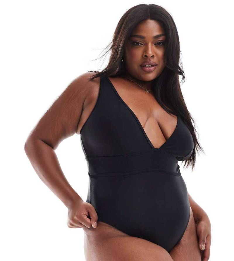 South Beach Curve - Badeanzug In Schwarz mit tiefem Ausschnitt und Taillenbund South Beach Curve - Badeanzug In Schwarz mit tiefem Ausschnitt und Taillenbund von South Beach Curve