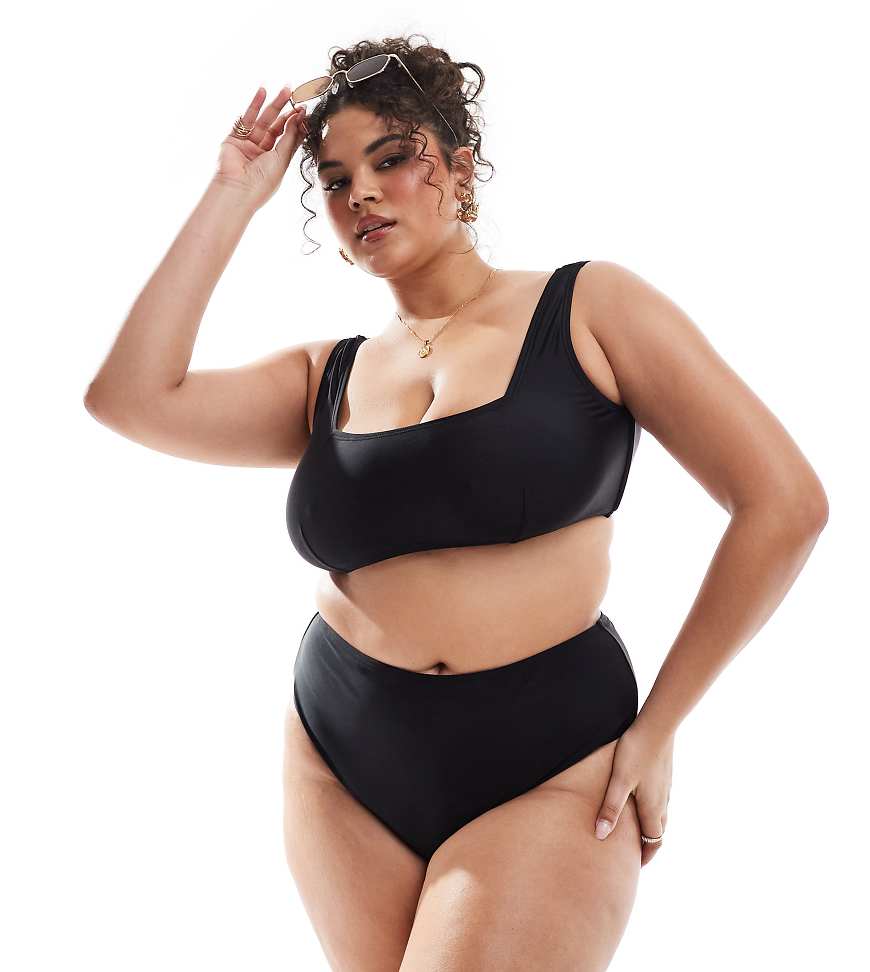 South Beach Curve - Schwarze Bikinihose mit hohem Bund und hohem Beinausschnitt von South Beach Curve