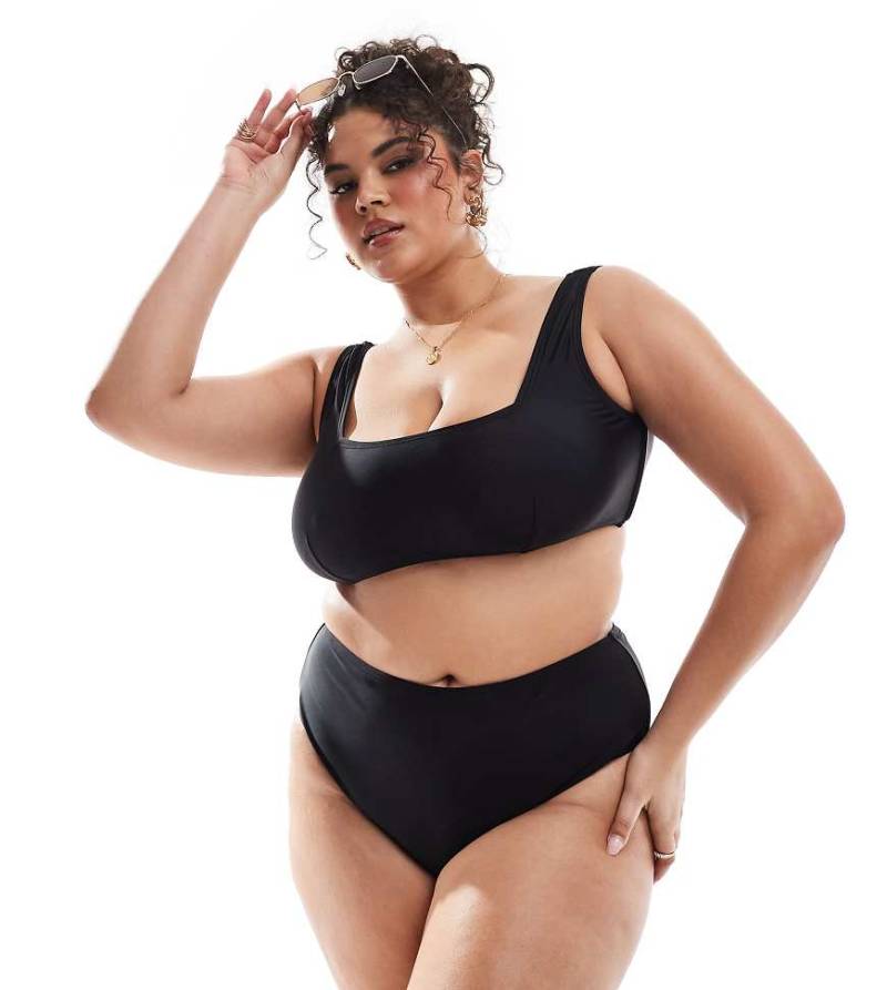South Beach Curve - Schwarze Bikinihose mit hohem Bund und hohem Beinausschnitt von South Beach Curve