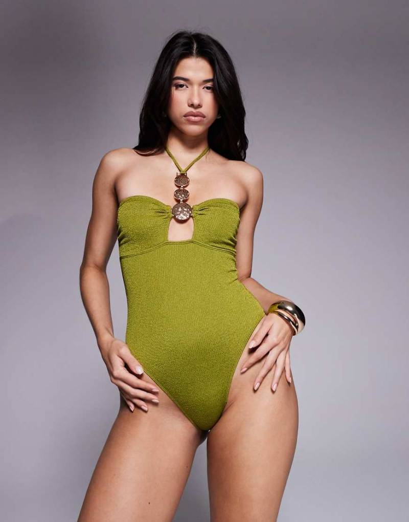 South Beach - Crinkle-Badeanzug in Oliv mit Cut-outs und Metalldetails-Grün von South Beach