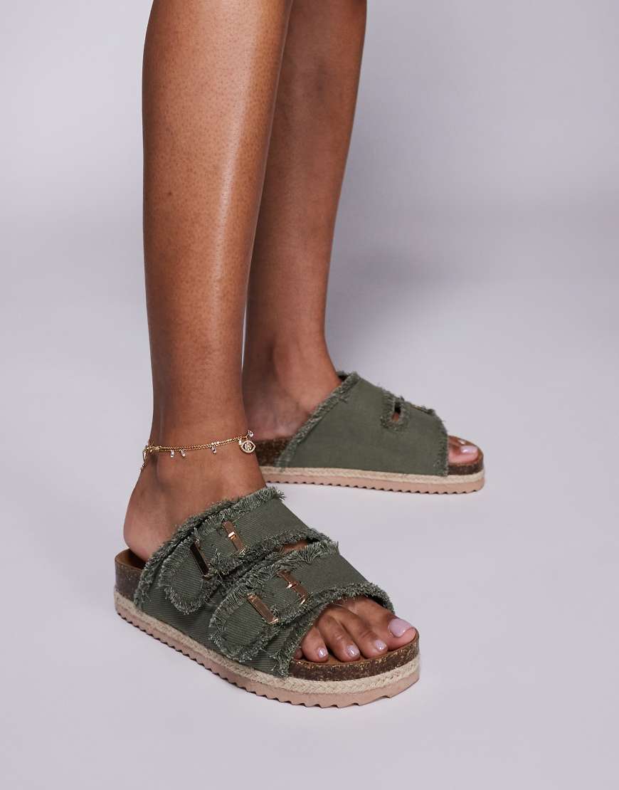 South Beach - Espadrilles-Sandalen aus ausgefranstem Denim in Salbeigrün mit zwei Schnallen von South Beach