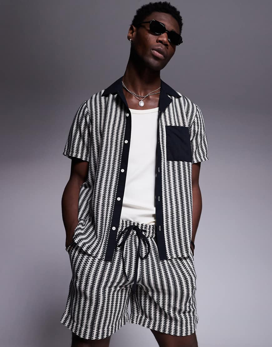 South Beach - Gestricktes Strandhemd in Schwarz mit Streifen, Kombiteil von South Beach