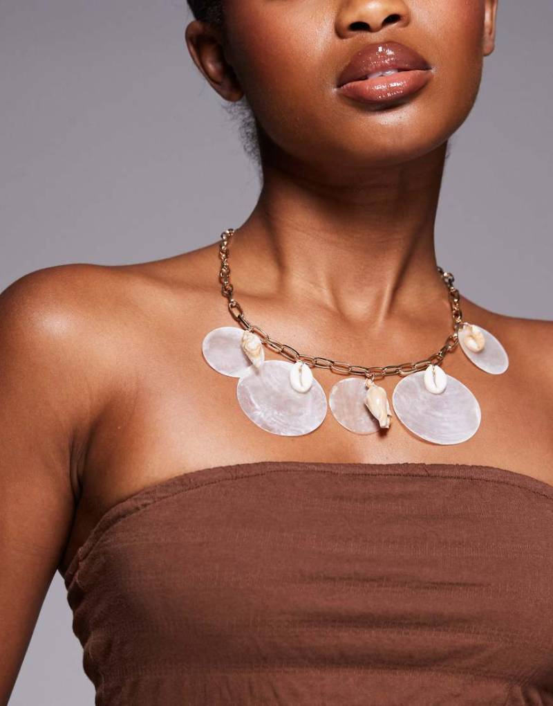 South Beach - Halskette in Gold-Optik mit Muschelanhängern-Goldfarben von South Beach