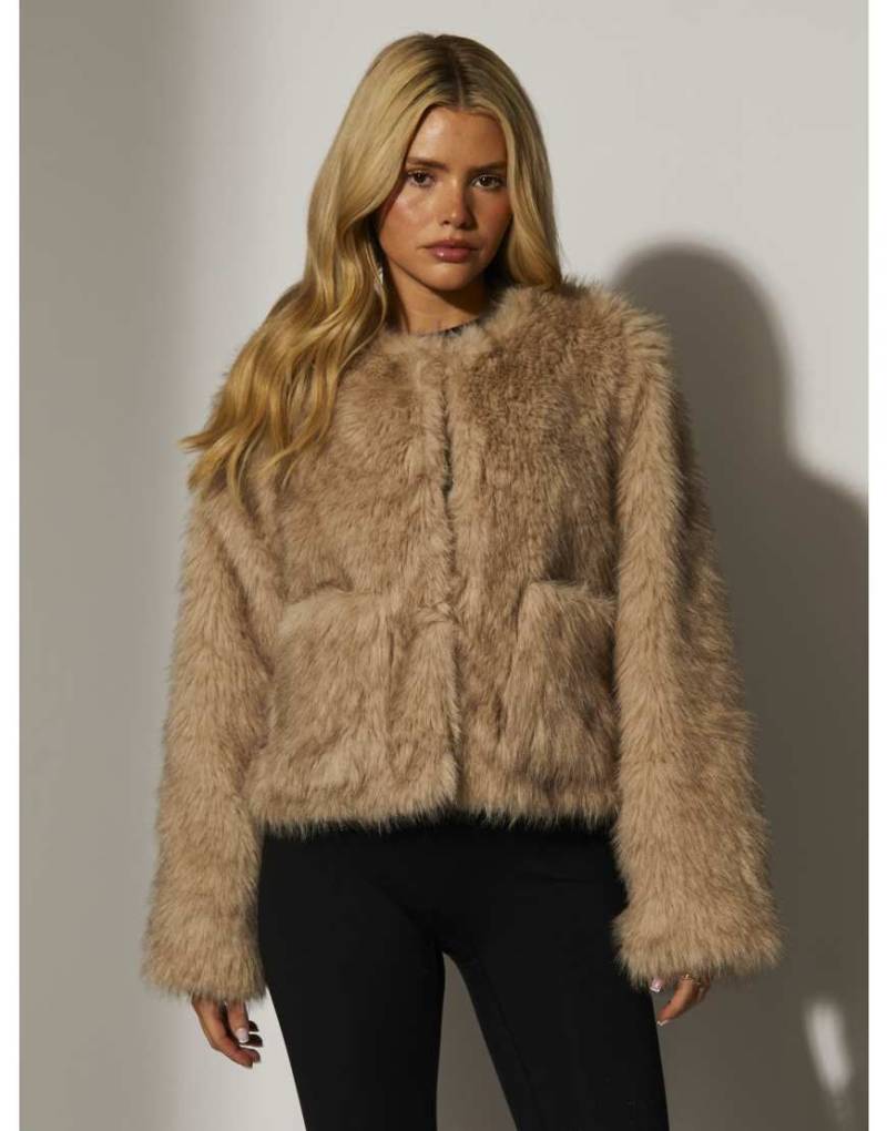 South Beach - Kunstpelzjacke in Beige mit zwei Taschen-Neutral von South Beach