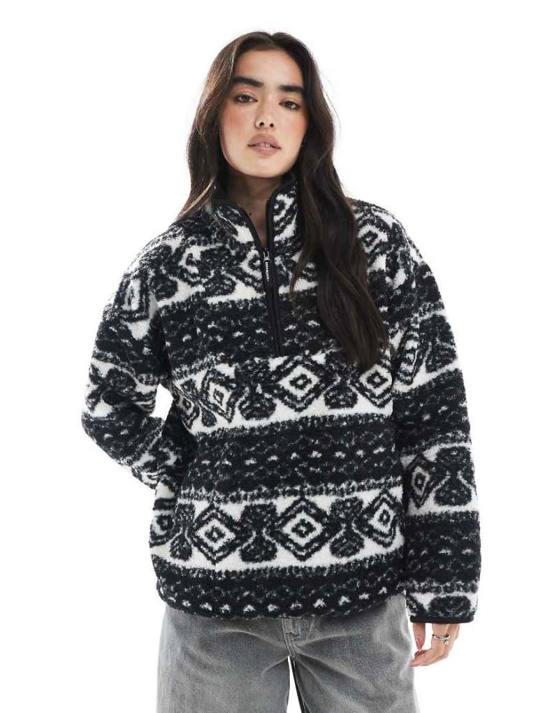 South Beach - Gemusterte, kurze Teddyfell-Jacke in Schwarz-Weiß-Bunt von South Beach