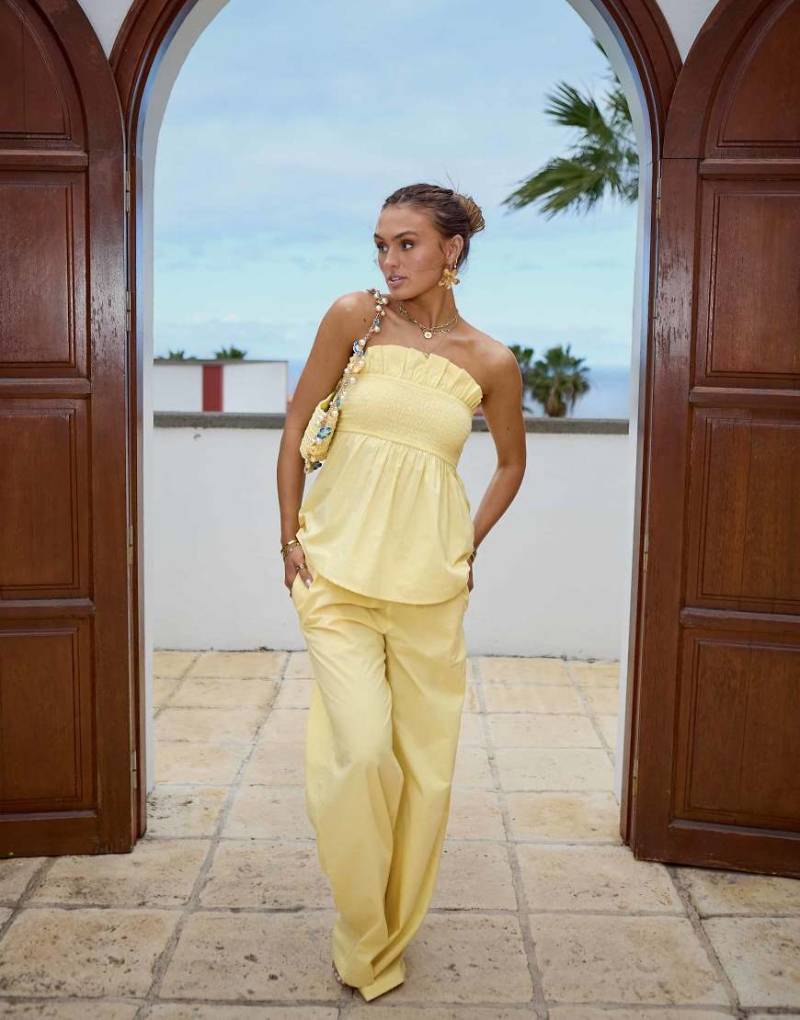 South Beach x Misha Grimes - Loose-Fit-Strandhose in Gelb, Kombiteil von South Beach