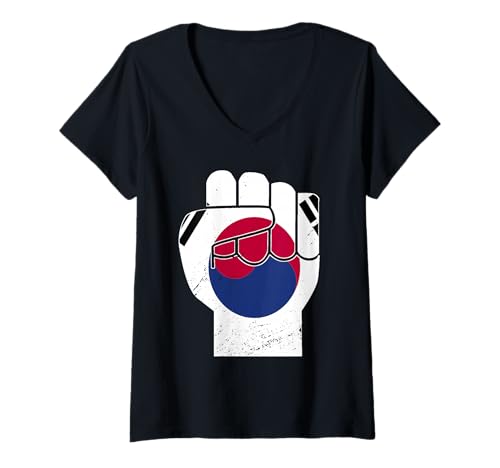 Damen Südkorea Flagge Faust Taegukgi Flagge Koreanische Widerstandsfähigkeit T-Shirt mit V-Ausschnitt Damen Südkorea Flagge Faust Taegukgi Flagge Koreanische Widerstandsfähigkeit T-Shirt mit V-Ausschnitt von South Korea Flag Designs Proud South Korean Roots