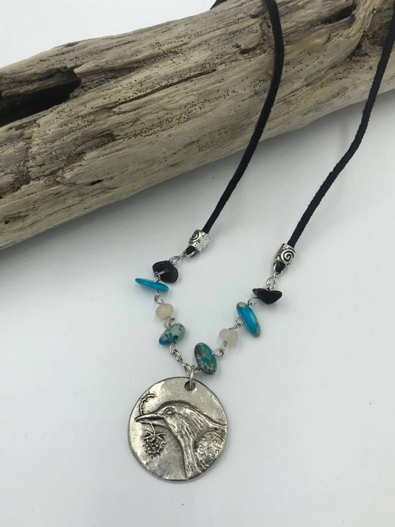 Federn Der Hoffnung-Doppel-Sided Zinn Vogel Anhänger Halskette | N7 von SouthernOceanDesigns