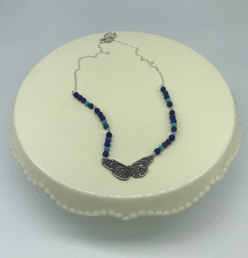 Offene Flügel Schmetterling Anhänger Halskette | N51 von SouthernOceanDesigns