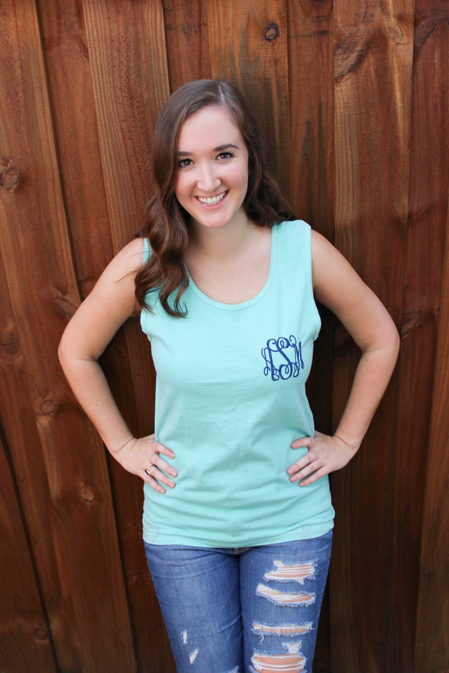 Monogrammed Komfort Farbe Tank Top - Junggesellinnenabschied Brautjungfer Geschenkidee Farben Bevor Sie Bereit Monogrammed Komfort Farbe Tank Top - Junggesellinnenabschied Brautjungfer Geschenkidee Farben Bevor Sie Bereit von SouthernTouchMono
