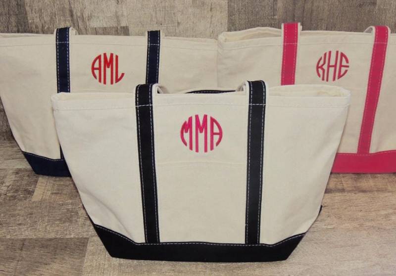 Monogrammed Medium Canvas Tote - Brautjungfer Geschenk Monogramm Tragetasche Bag Reisetasche Geschenke Mit Monogrammed Medium Canvas Tote - Brautjungfer Geschenk Monogramm Tragetasche Bag Reisetasche Geschenke Mit von SouthernTouchMono
