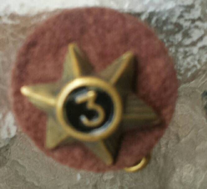 Brosche Vintage 1960Er Jahre Scout Abzeichen Mit Metall Nr. 3 Auf Filz Unterlage Sicherheitsnadel Messington von Southernhouse