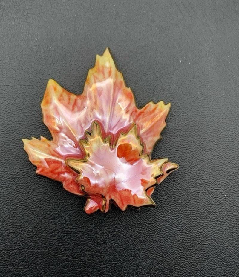 Handwerklich Keramik Bunte Herbstlaub/Blatt Brosche Pin von Southernreseller