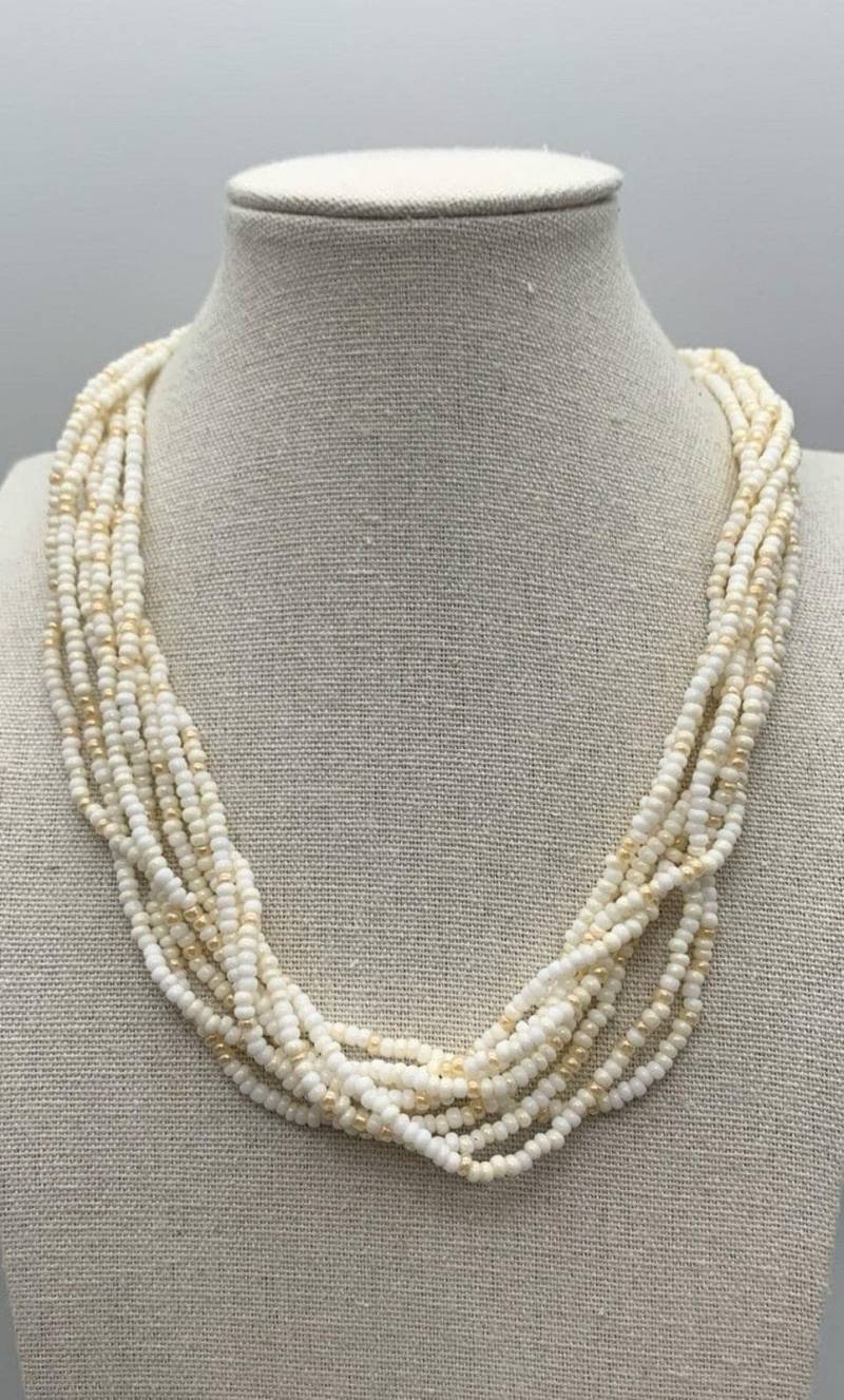 Trifari Elfenbein Und Luster Seed Bead Multi Strang Halskette Gold Ton Signiert von Southernreseller