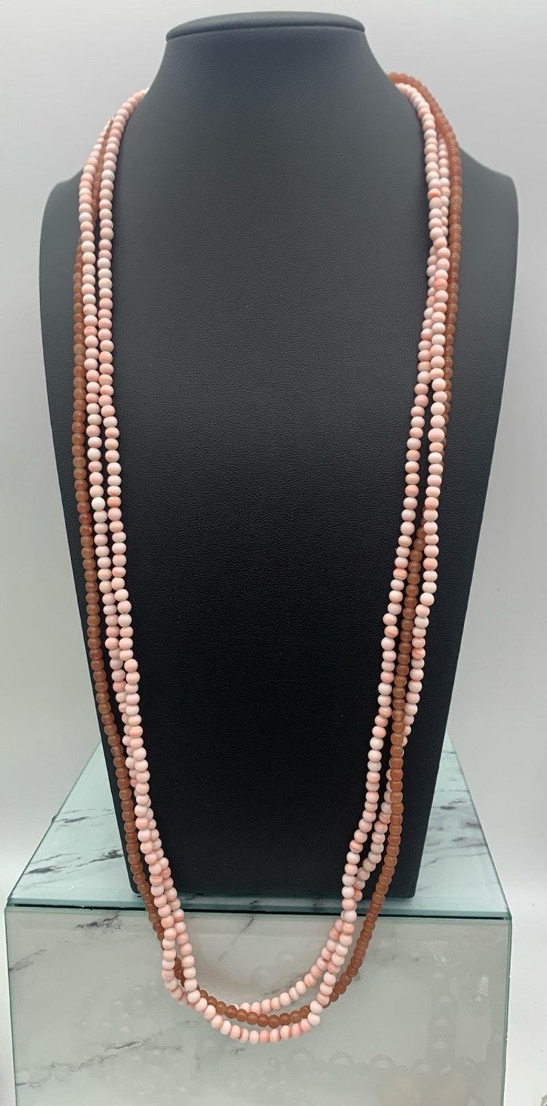 Vintage Sandra David Signierte Rosa Und Farbene Perlen-Halskette Soft Feminine von Southernreseller