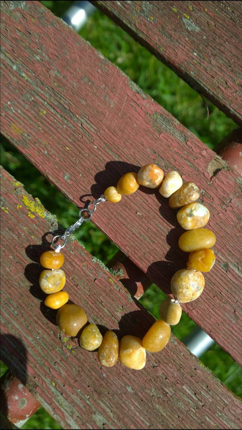 Caramel Lake Michigan Beach Stone Armband von Southportstones