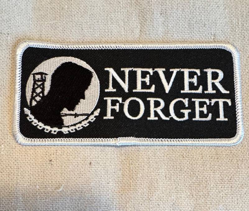 Pow-Mia Patch Never Forget Aufbügler Militär Emblem Kriegsgefangene Applikation von SouvenirPatch