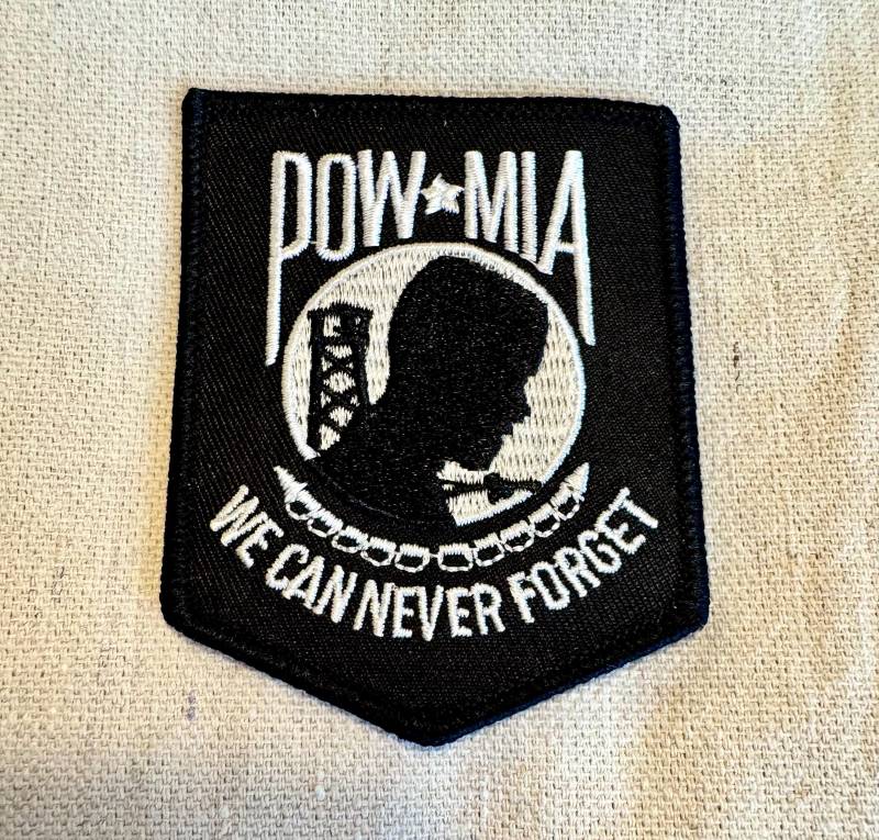 Pow-Mia Patch Schwarz/Weiss Aufbügler Gesticktes Applikation Militär Emblem Kriegsgefangener von SouvenirPatch