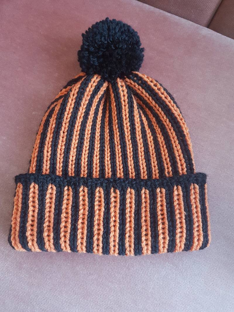 Doppelt Gestrickt Orange Hut - Mit Farbe Anpassung Doppelt Gestrickt Orange Hut - Mit Farbe Anpassung von SowmknitsStudio