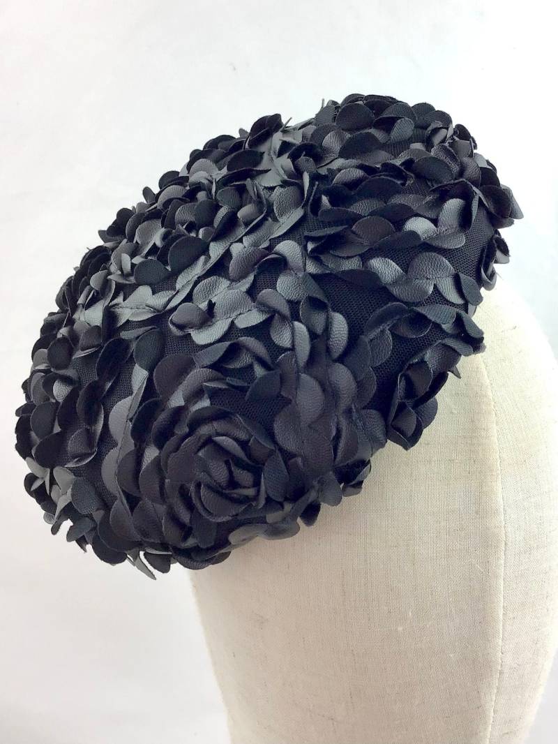 Kopfschmuck Aus Kunstleder Schwarz - Model Janet von SoyComoSoy