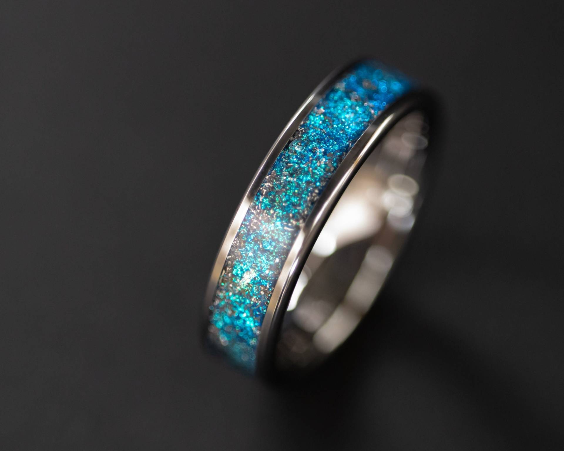 Meteorit Ring, Echter Blauer Galaxie Wolfram Ehering Blau von SpaceAgeRings