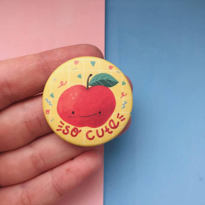 So Cute-Apple Button Accessoire von SpaceBirdCrafts