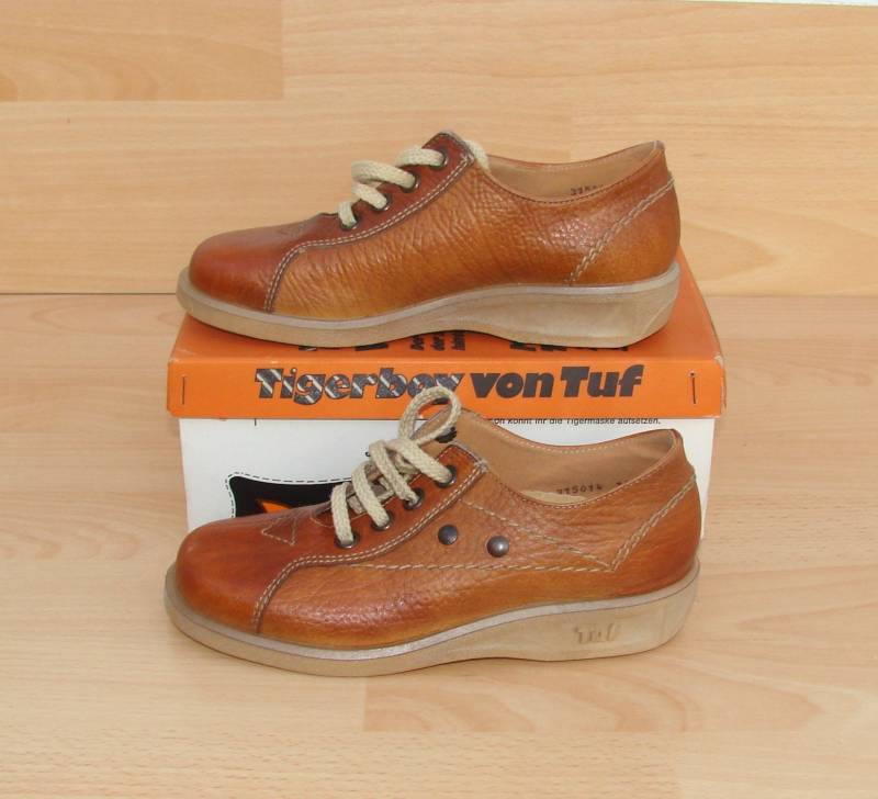 Vintage Top 70Er J. Kinder Leder Halbschuhe - Kai Gr. 34 Nos Tigerboy Von Tuf von Spaceman1964