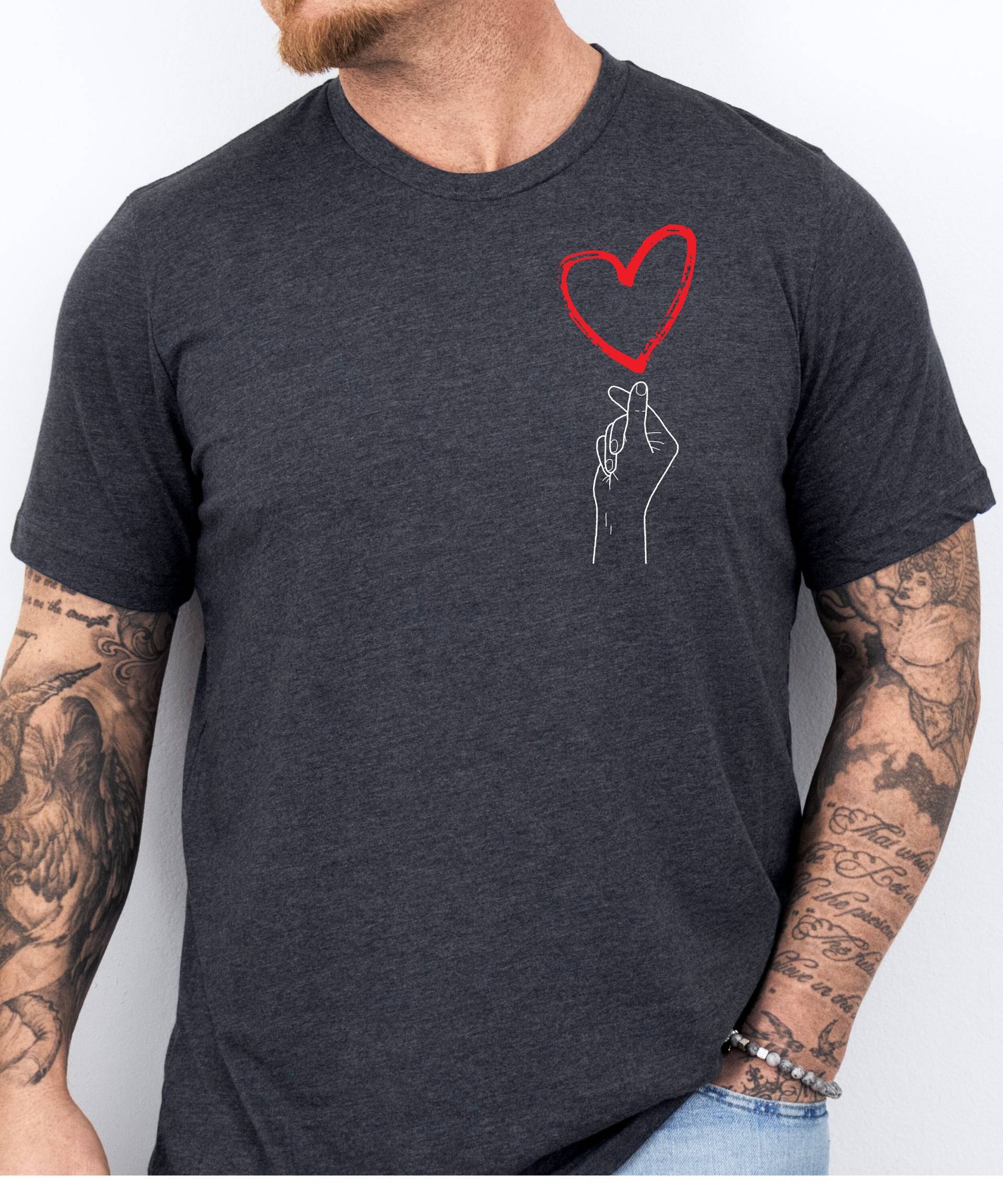 Love Tshirt, Hearte Shirt, Love, Lots Of Hearts, Heart, Together, Stick Hold Simple Love Tshirt, Hearte Shirt, Love, Lots Of Hearts, Heart, Together, Stick Hold Simple von SpacemanRobin