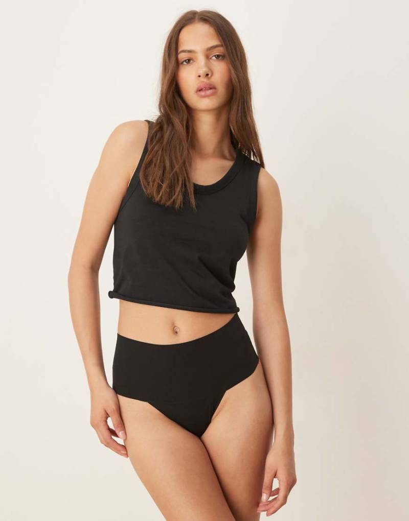 SPANXsupersmooth - Undietectable - Nicht sichtbarer Tanga in Schwarz von Spanx
