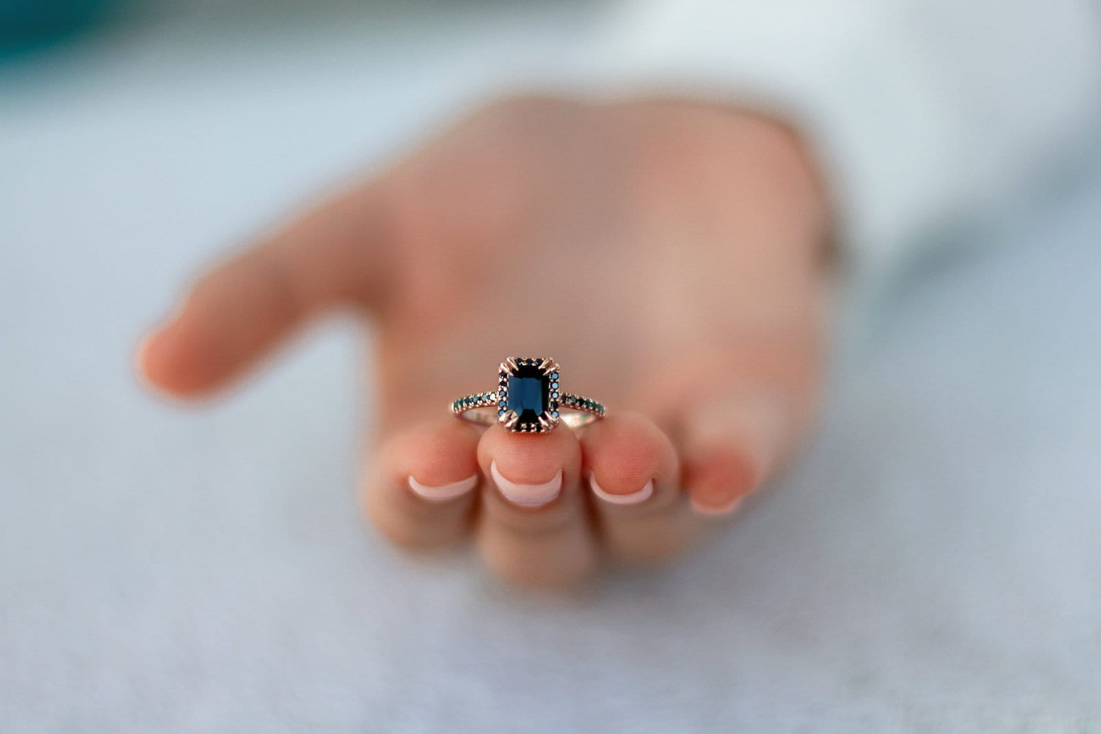 1 Karat Schwarzer Diamant Ring, Herrlicher Roségold Vintage Verlobungsring 1.2 Statement Ring Frauen Tag von SparkandBloomJewelry
