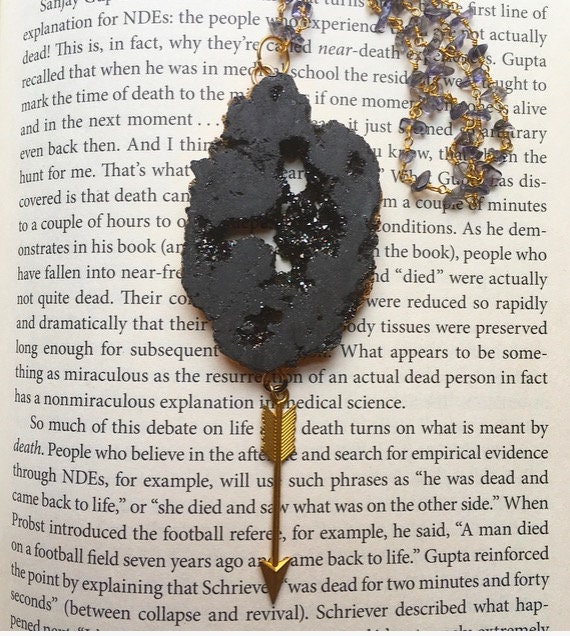 Große Schwarze Achat Halskette, Witewrapped Lolit Funkelnde Geode Mode Hippie Große Statement Kette Große Schwarze Achat Halskette, Witewrapped Lolit Funkelnde Geode Mode Hippie Große Statement Kette von Sparkazilla