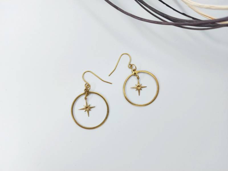 Handgemachte Ohrringe Sterne Geschenk Für Frauen Messing Benutzerdefinierte Hängende Baumeln Sternen Gold Elegante Große Magie Ohrring von SparkleAndShineByD