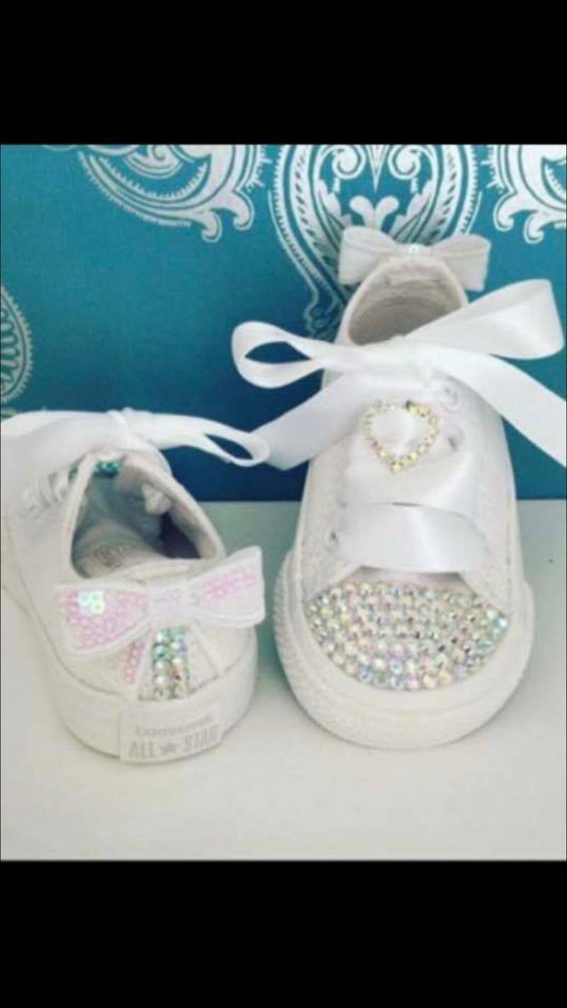 Weißer Säugling Kristall Swarovski von SparkleManiaBoutique