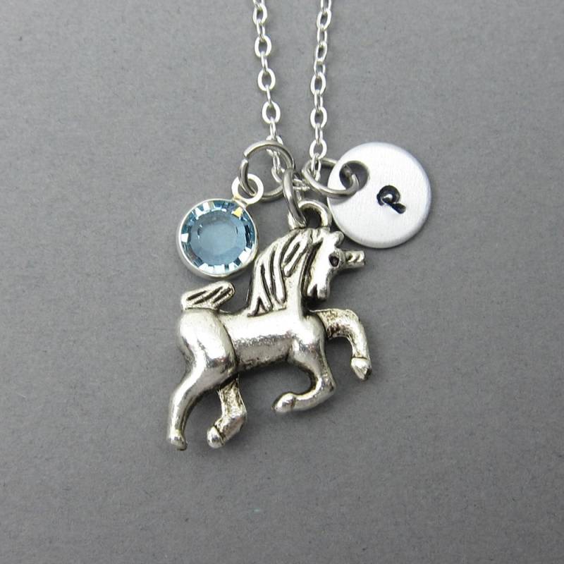 Einhorn Halskette - Handgestempelte Initiale, Angepasster Geburtsstein, Personalisierter Name von SparkleMod