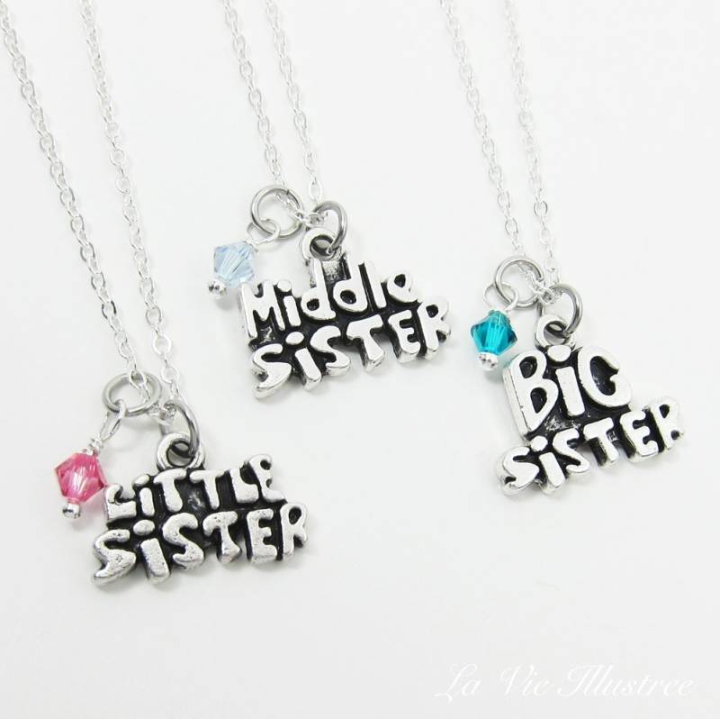 Große Schwester, Mittlere Kleine Schwester Halskette - Personalisierter, Handgestempelter Swarovski Geburtsstein von SparkleMod