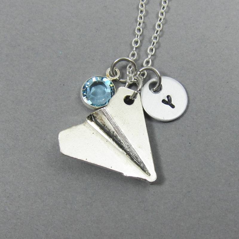 Papierflieger Halskette - Flugzeug, Origami, Personalisierter Handstempel Initialname, Individueller Swarovski Kristall Geburtsstein von SparkleMod