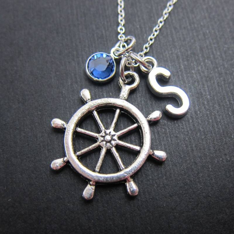 Sailor's Wheel Halskette - Personalisierter Anfangsname, Individueller Swarovski Kristall Geburtsstein von SparkleMod