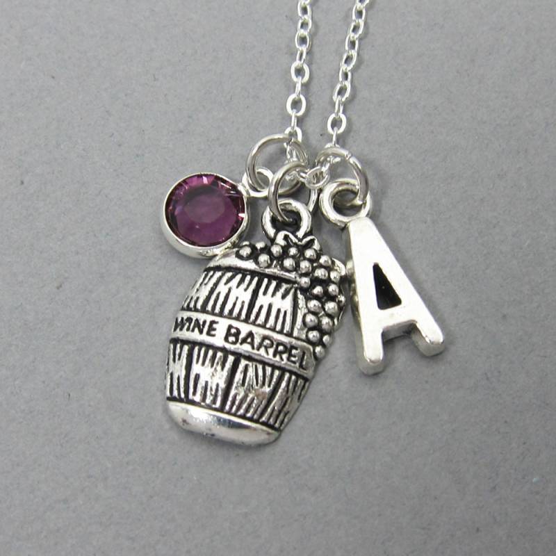 Weinfass-Halskette - Weinliebhaber-Halskette, Alkoholtrinken, Personalisierte Initiale, Benutzerdefinierte Geburtsstein von SparkleMod