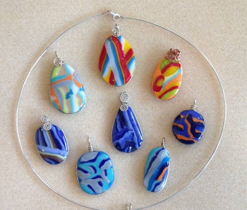 Fusing, Glasofen Gebrannt, Unikat, Drahtgewickelte Anhänger von SparkleNFire