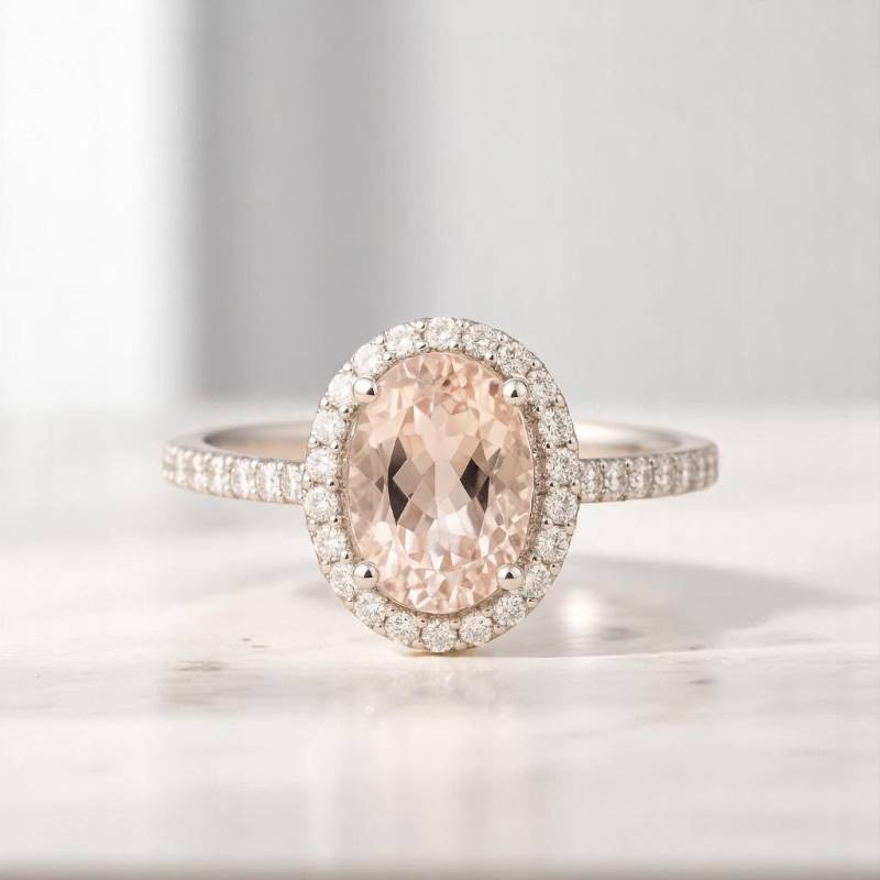 14K Weißgold 6 X 8 Mm Echter Ovaler Morganit & 1/5 Ctw Diamant Halo-Ring Mit Filigranem Untergestell Größe 7 von SparkleNJade