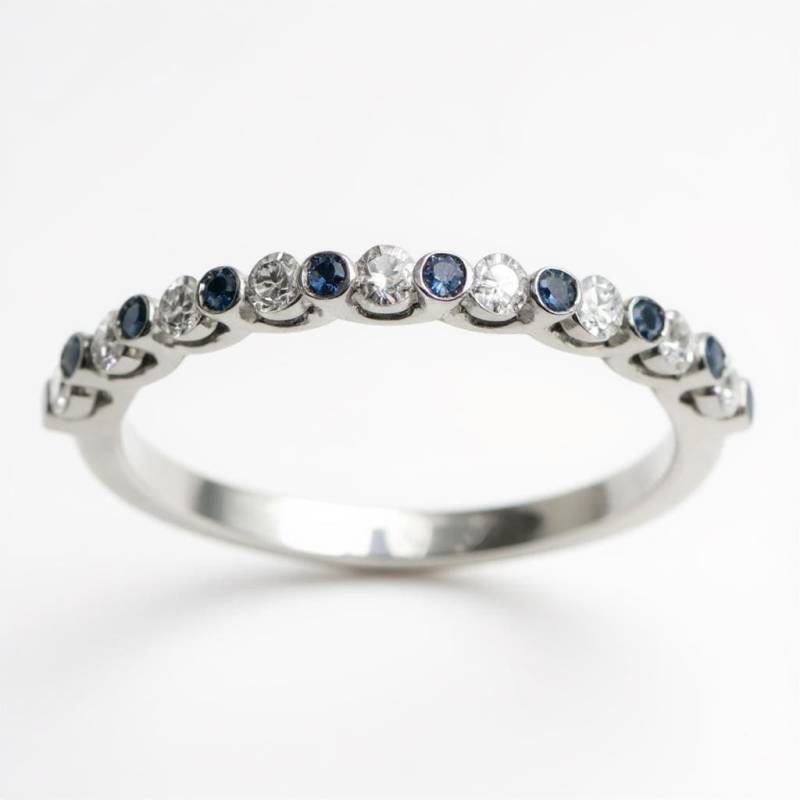14K Weißgold Echte Lünette Set Blauer Saphir & Diamant Petite Hochzeitstag Halbe Eternity Band Größe 5, 75 von SparkleNJade