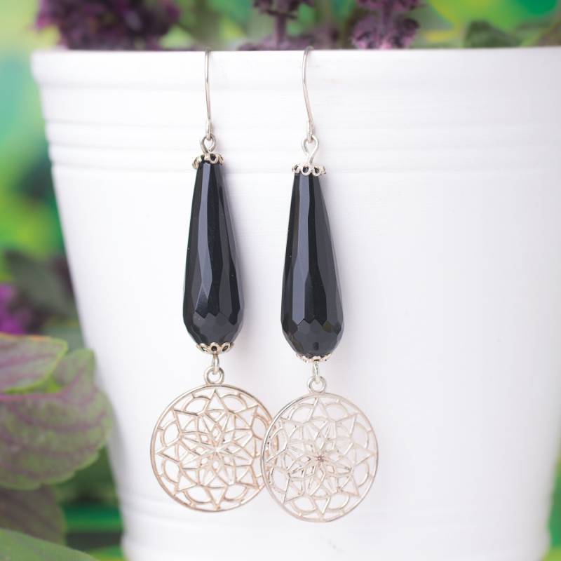 Schwarzer Onyx Und Mandala Ohrringe, Tropfen Edelstein Schwarze Teardrop Ohrringe von SparklenLight