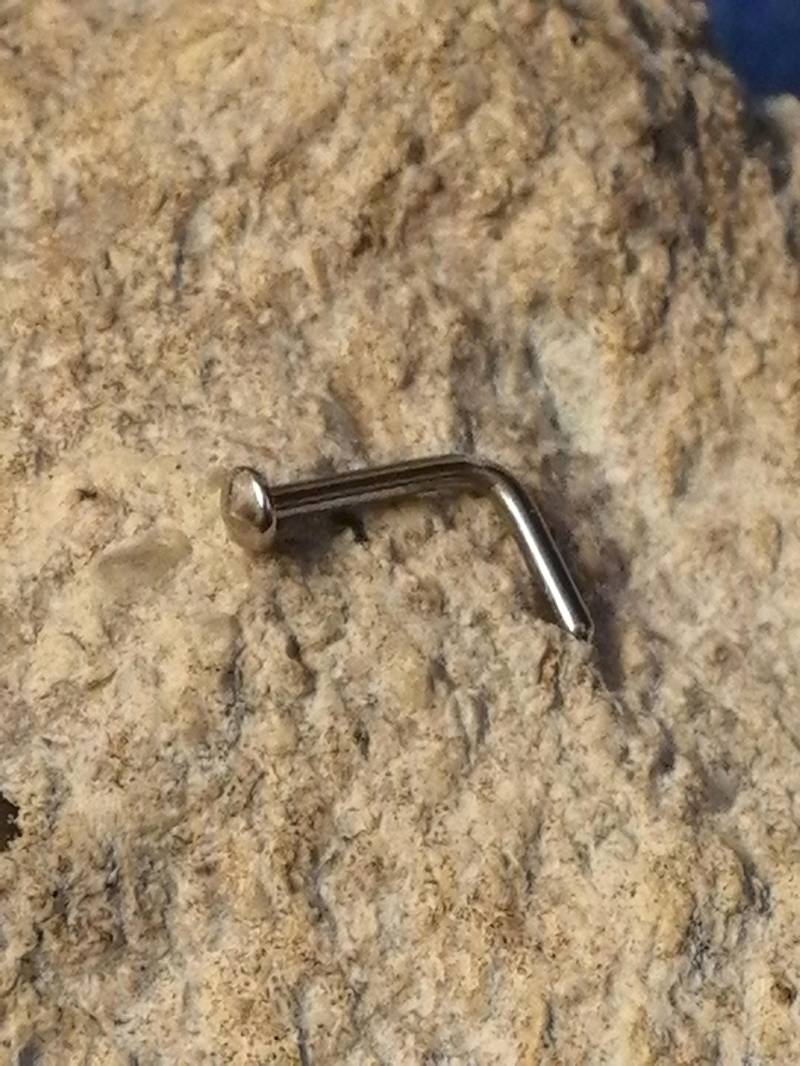 Kuppelende | Silber Chirurgenstahl Schlichte Dezente Ohrstecker L-Form L Bend Nasenstecker Schlichtes Poliertes Nostril Piercing 0, 8mm 1mm Uk Kuppelende | Silber Chirurgenstahl Schlichte Dezente Ohrstecker L-Form L Bend Nasenstecker Schlichtes Poliertes Nostril Piercing 0, 8mm 1mm Uk von SparklesbySaara